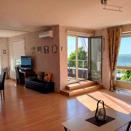 Sunset Dream Apartment With A Panoramic Seaview Haapsalu Εξωτερικό φωτογραφία