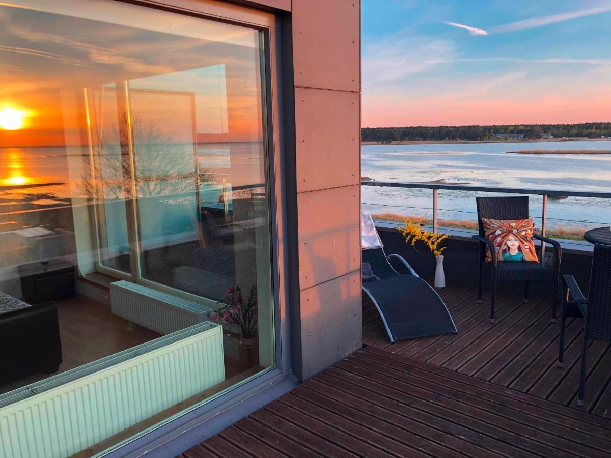 Sunset Dream Apartment With A Panoramic Seaview Haapsalu Εξωτερικό φωτογραφία